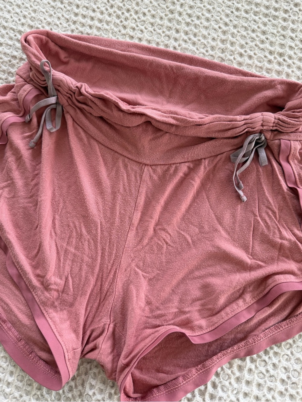 A Pea in the Pod Sleep Maternity Lounge Shorts